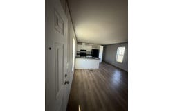 833 E Duke St, Vermillion, SD 57069
