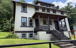 468 Hill Street, Beech Bottom, WV 26037