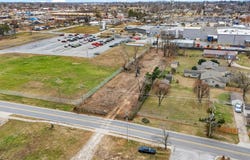 1128 W Persimmon, Rogers, AR 72756