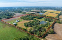 31659 180th Street, Kidder, MO 64649