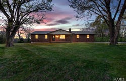 2246 E Highway 47, Winfield, MO 63389