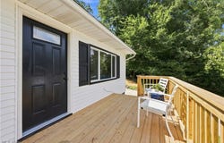 1990 Connect Road, Norton, OH 44203