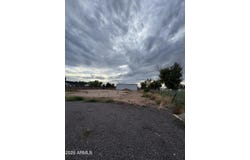 2468 E DESERT Lane, Gilbert, AZ 85234