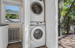 10 Hayward St, Randolph, MA 02368
