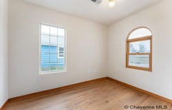2009 AMES AVE, Cheyenne, WY 82001