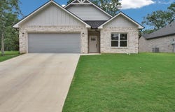 827 Augusta Drive, Lufkin, TX 75904