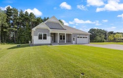 5 Marsh Bend Drive, Scarborough, ME 04074