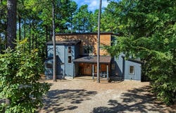 2093 Pine Hills Road, Broken Bow, OK 74728