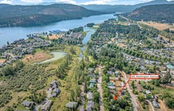 306 Washington St, Dover, ID 83825