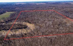 Aster Dr, Clay City, IL 62824