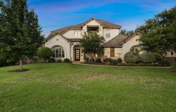4113 Sugarloaf Dr, Austin, TX 78738