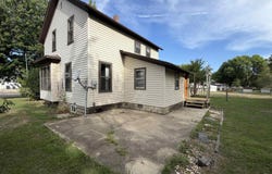 331 SW Park St, Luverne, MN 56156