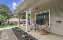 710 Brookhollow Dr, White Oak, TX 75693