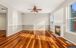 2548 Edgewater Dr, Woodburn, OR 97071