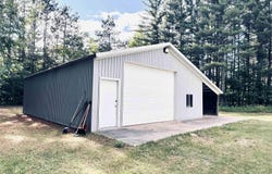 5905 E Moorestown Road, Lake City, MI 49651