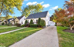 2060 Thomas Avenue, Berkley, MI 48072