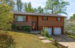 44 May Road, Huntington, WV 25704
