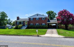 5815 ARBROATH DR, CLINTON, MD 20735