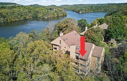 A7 Long Bay Point Drive, Galena, IL 61036