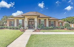 104 Melrose Dr, Thibodaux, LA 70301