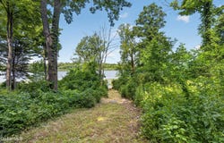48 Towpath Lane, Waterford, NY 12188
