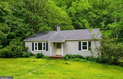 326 KEYSER RUN Road, WASHINGTON, VA 22747