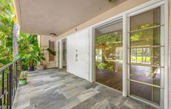 16 COUNTRY CLUB Drive, LARGO, FL 33771