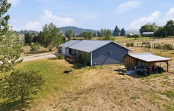 2454 Loyd Drive, Corvallis, MT 59828