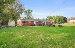 32-36 Allen Drive, Mooresville, IN 46158