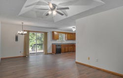 2015 N Benton Avenue, Springfield, MO 65803