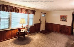 69 Central Avenue, St Albans, WV 25177