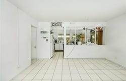 2171 Pomona, Costa Mesa, CA 92627
