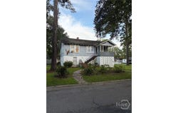 1201 McCormick Street, Savannah, GA 31404
