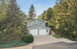 N9401 Hughes Road, Belleville, WI 53508-9675