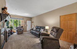 460 N Silverbrook Dr, West Bend, WI 53090