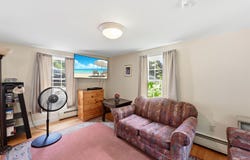 194 Malletts Bay Avenue, Winooski, VT 05404