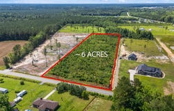 622 Hulls Island Rd., Loris, SC 29569