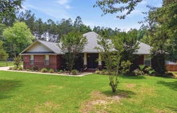 9105 Byrom Campbell Rd, Milton, FL 32571
