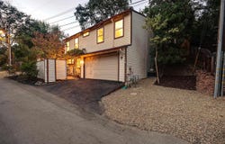 3364 Walnut Ln, Lafayette, CA 94549