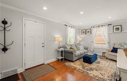 103 Bartley Rd, Upper St Clair, PA 15241