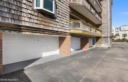 306 Lake Park Boulevard S, Carolina Beach, NC 28428