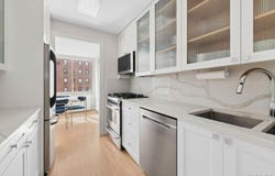 250 W 90TH Street, New York (Manhattan), NY 10024