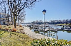 133 Harbor View Drive, Lake St Louis, MO 63367