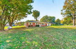 5411 W Ohio Ridge Road, Columbus, IN 47201