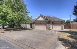 123 Jared Boulevard, Webb City, MO 64870