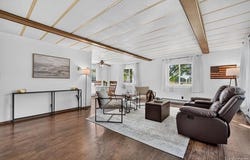 631 S Jeffery Avenue, Ithaca, MI 48847