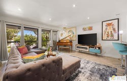 2083 N Via Miraleste, Palm Springs, CA 92262