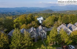 105 N Pinnacle Ridge Road, Beech Mountain, NC 28604