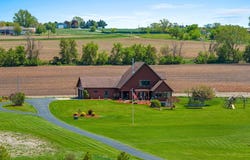 910 Shoemaker Rd, Brussels, WI 54204