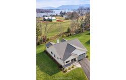 17 Alpine DR, Union Hall, VA 24176